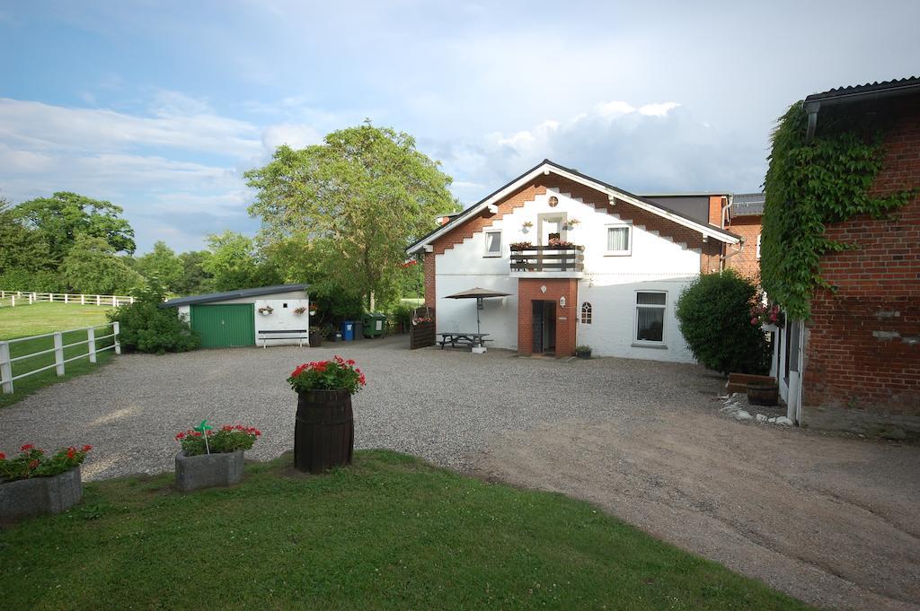 Ostsee Pension Pohnsdorfer Muehle Sierksdorf Exterior foto